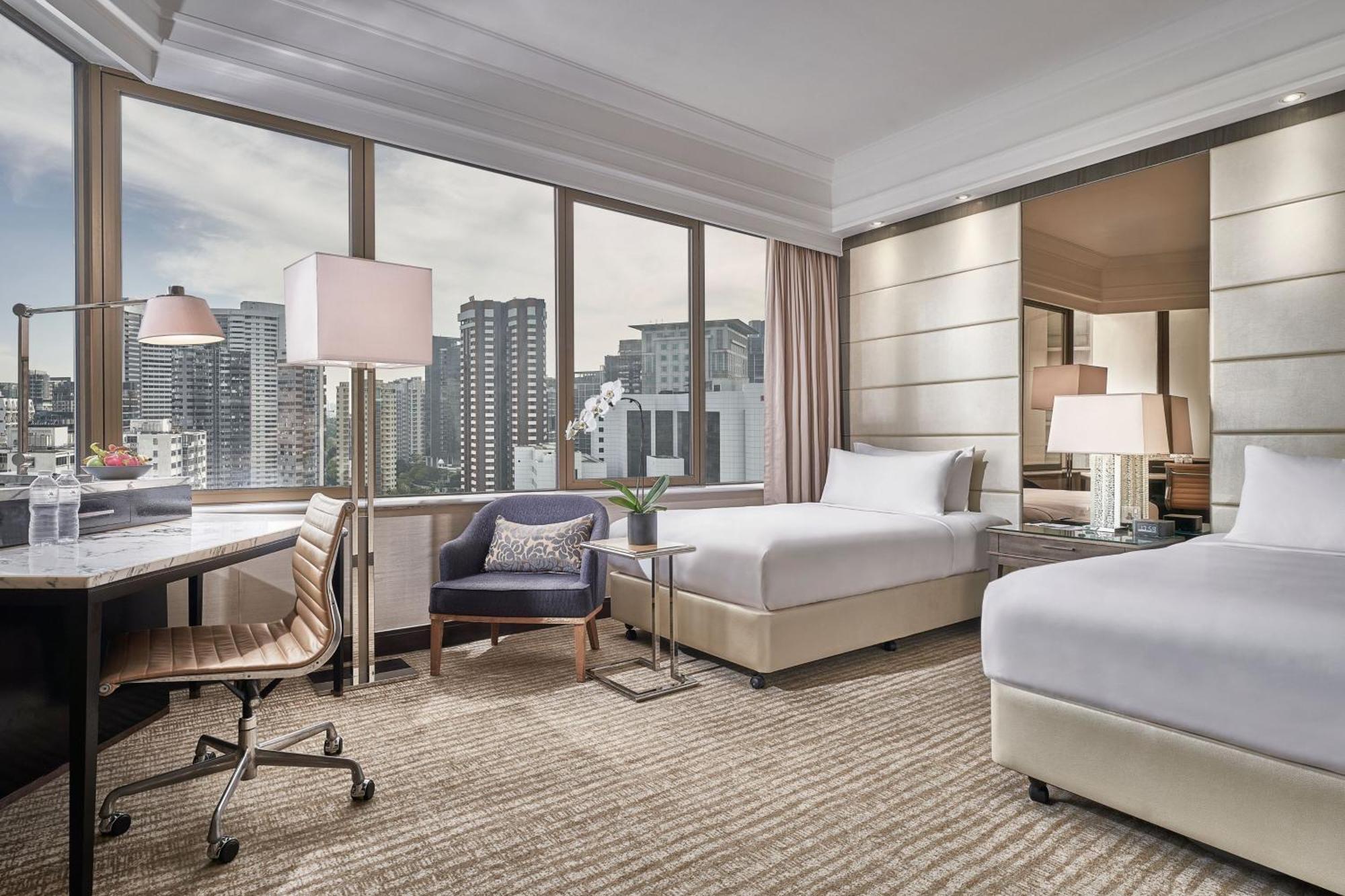 Marriott Tang Plaza 5*