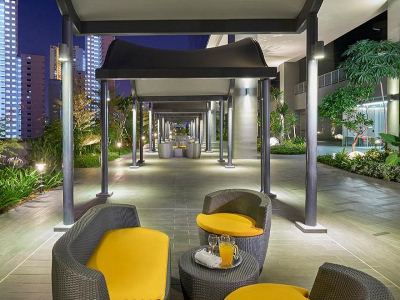 Hotel Boss 4*