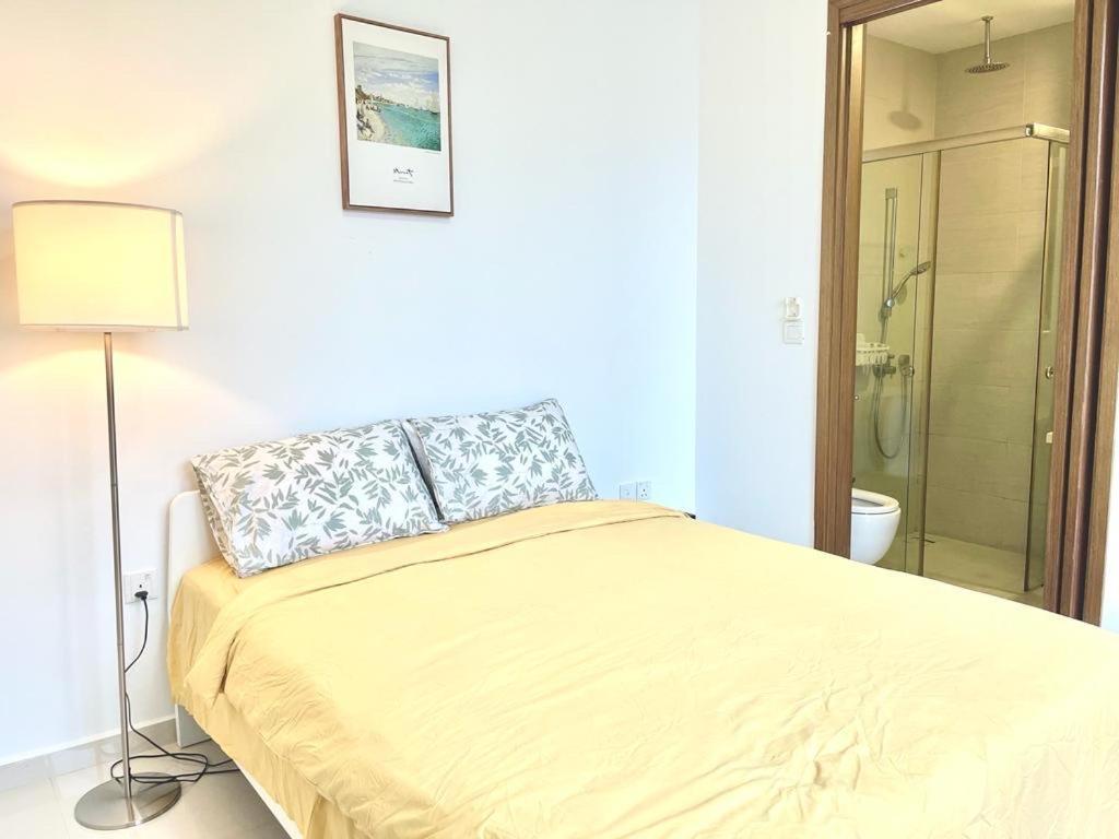 2 Bedroom With View Near Subway In Pangsapuri Singapura