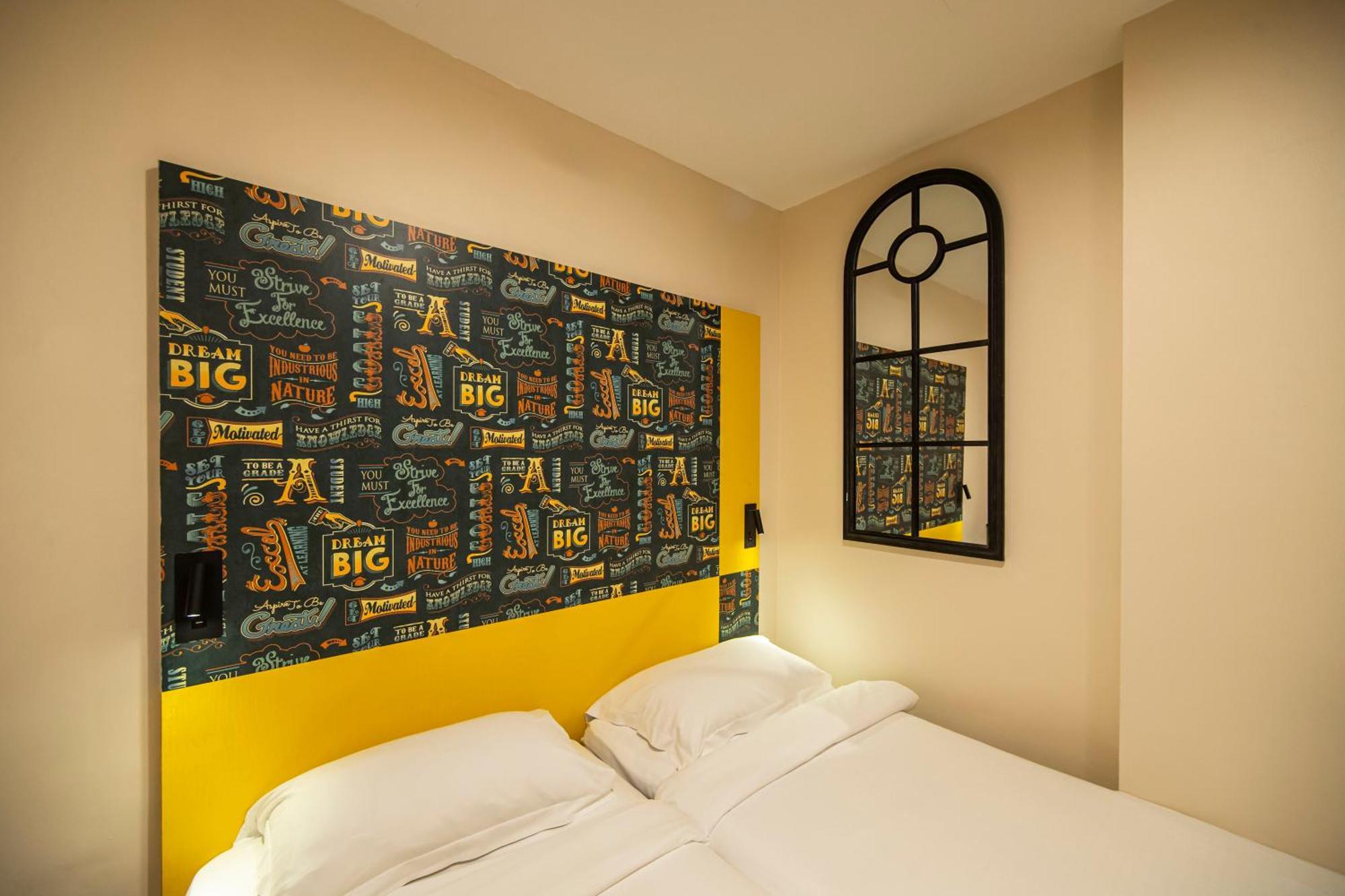 Hotel Fragrance - Oasis 2*