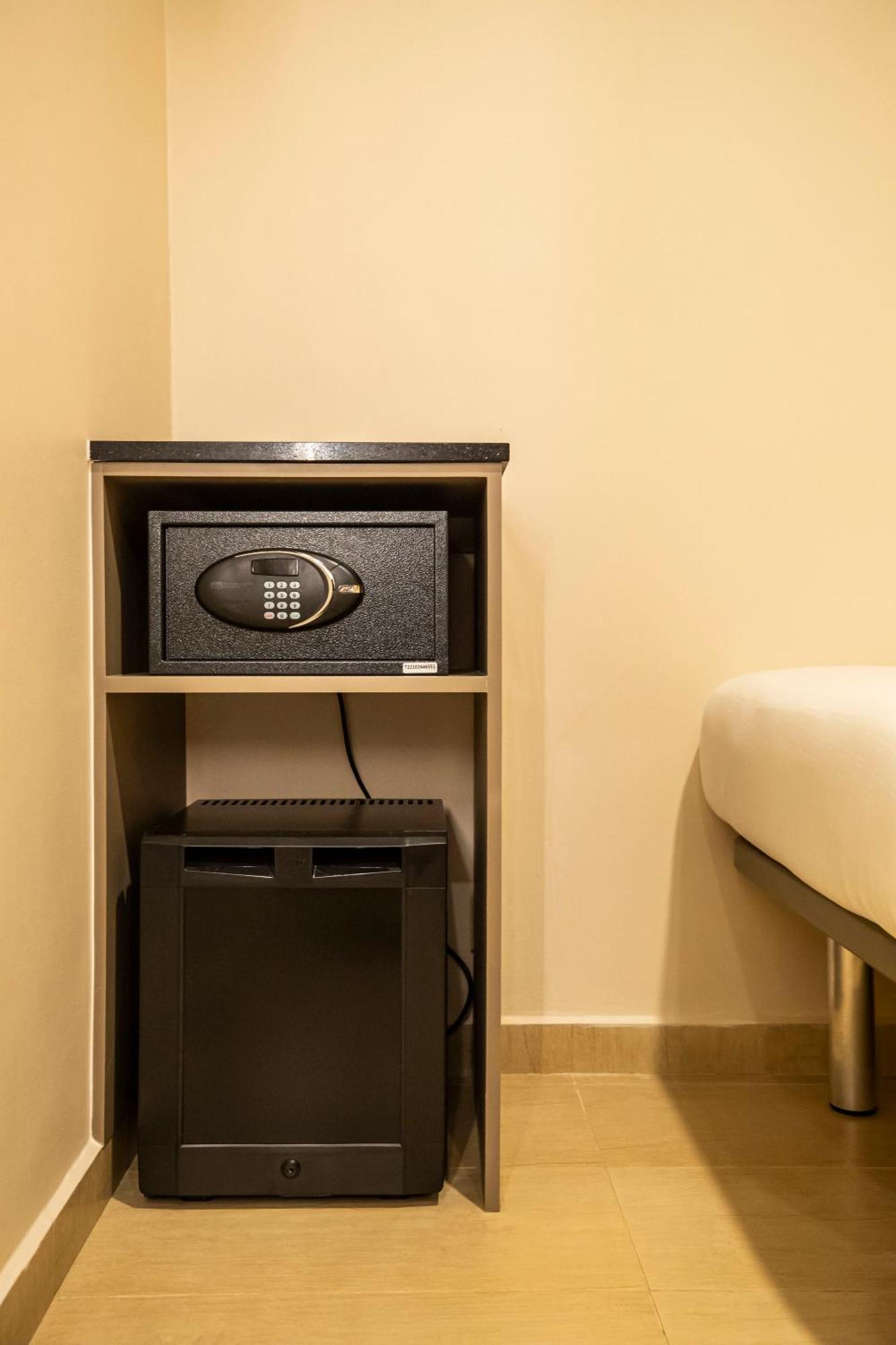 Fragrance - Oasis Hotel Singapore