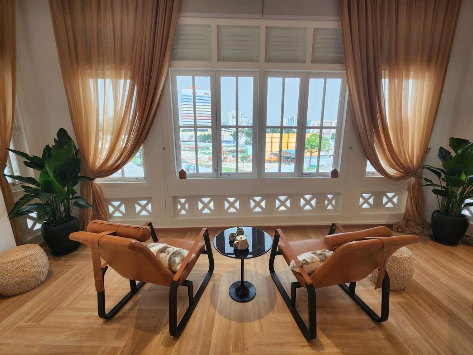 Bugis Hovoh Boutique Service Hotel 5*