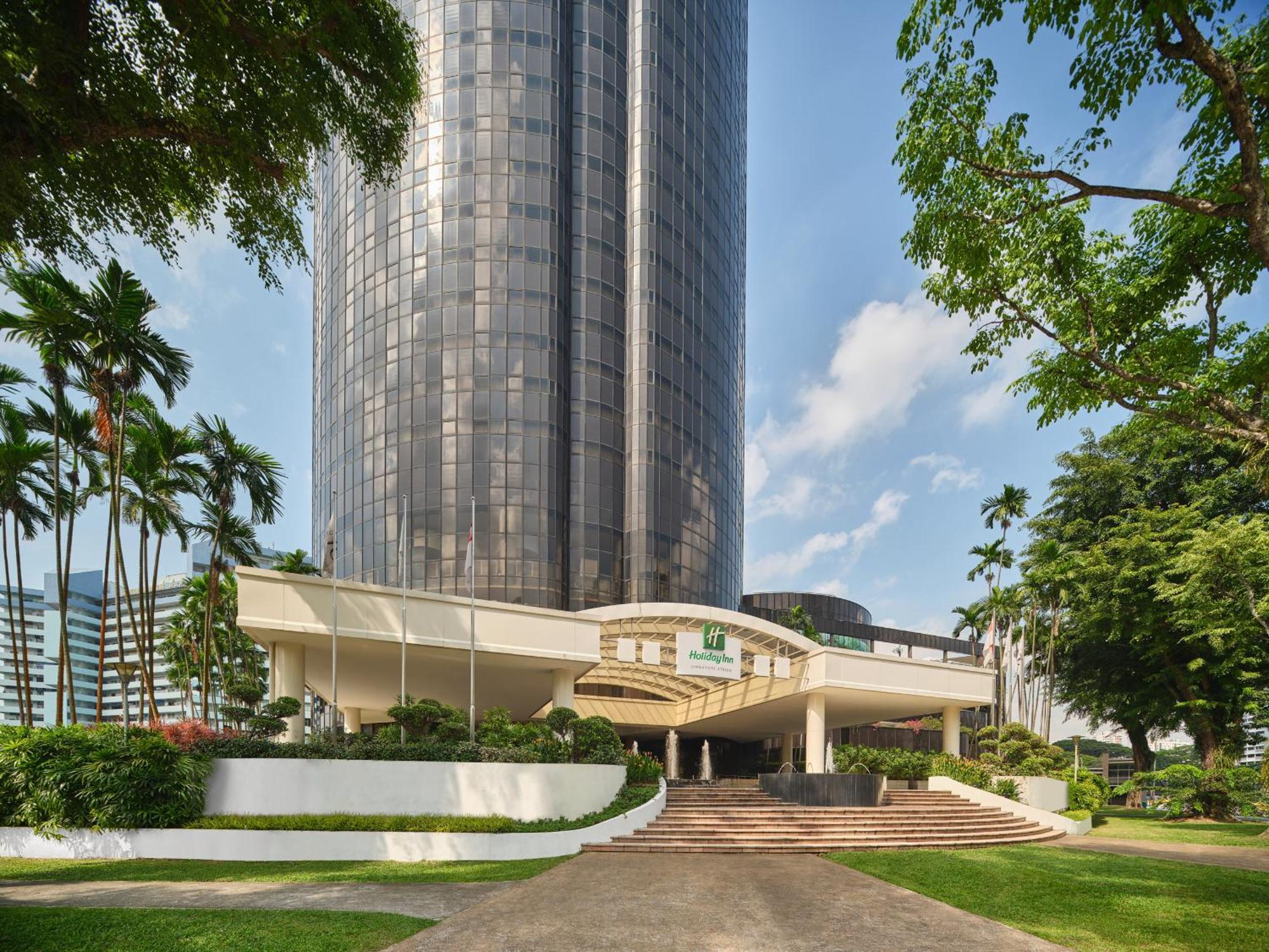 Holiday Atrium By Ihg Hotel