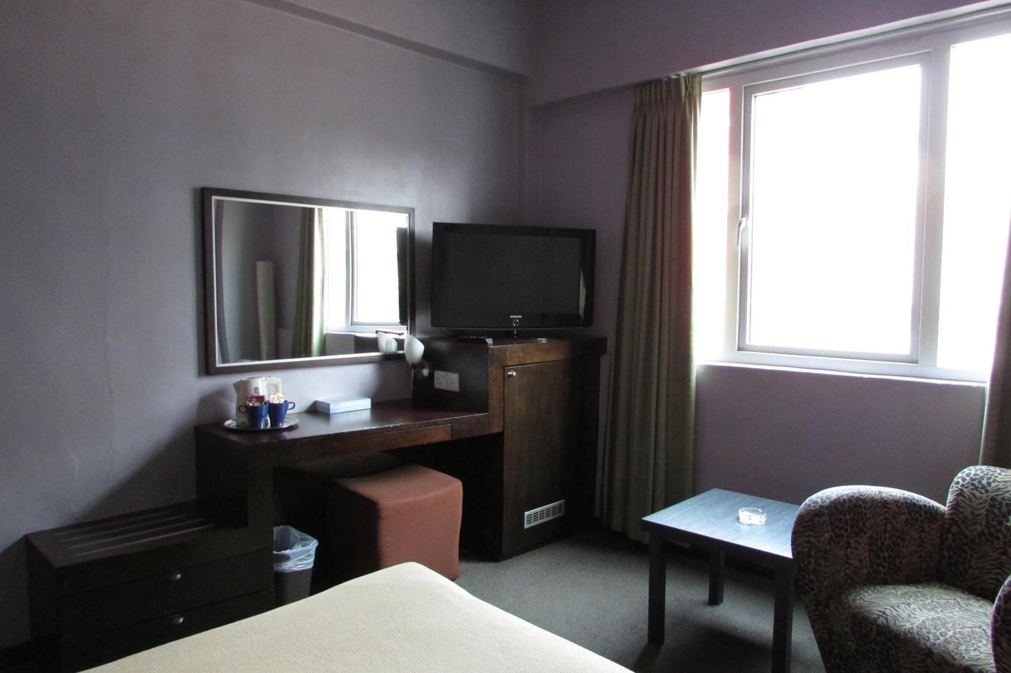 Strand Hotel