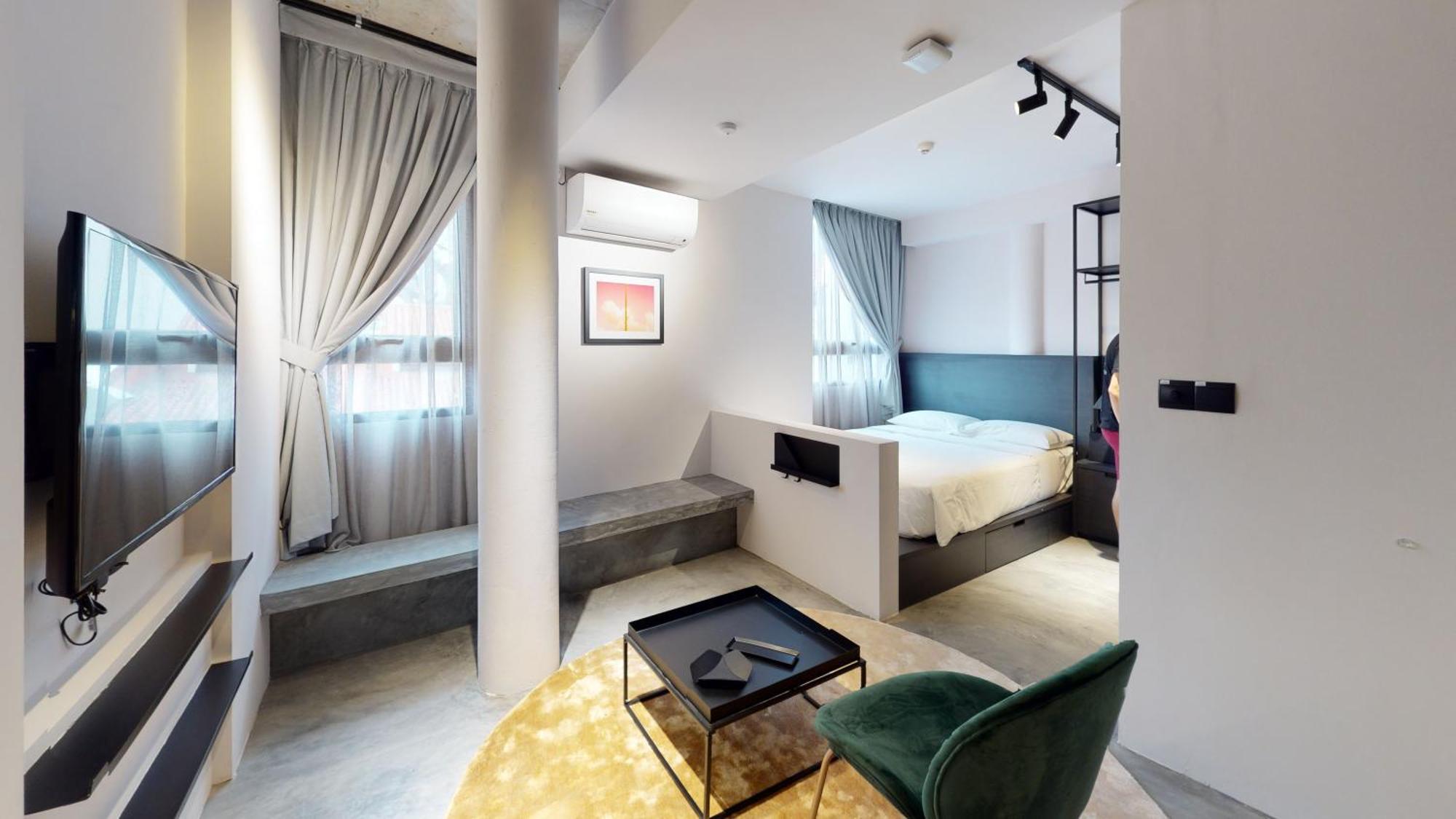 Apartemen Base Residences Gemmil Lane Singapore