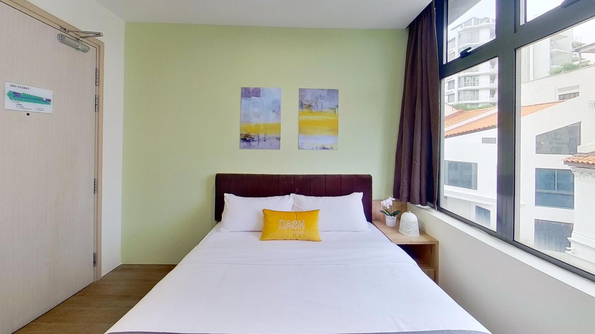 Hotel Dash Living On Mackenzie 3*