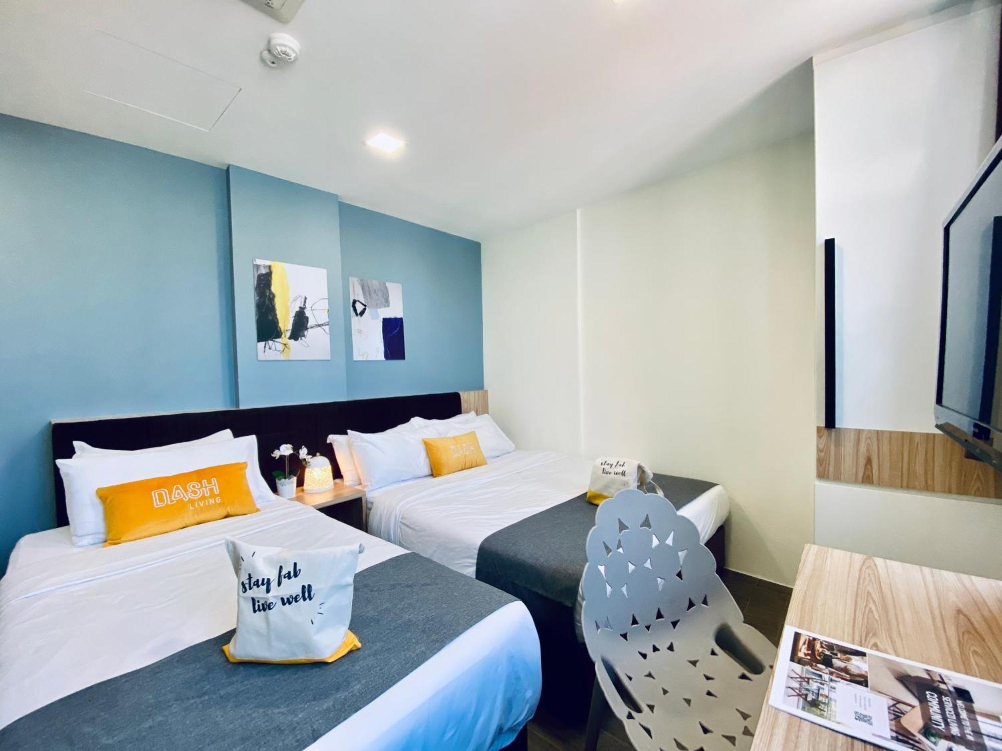 Hotel Dash Living On Mackenzie 3*