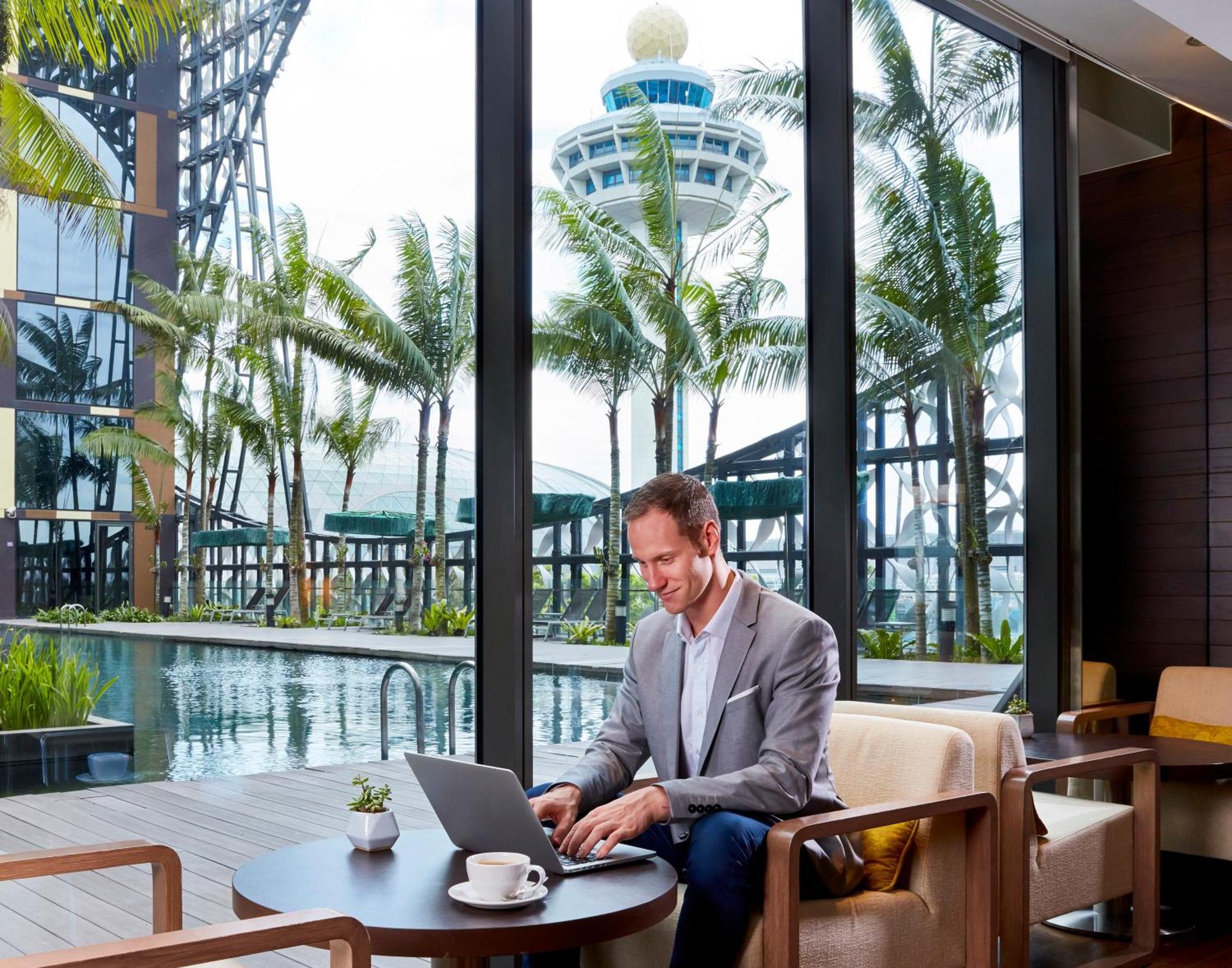 Crowne Plaza Changi Airport By Ihg