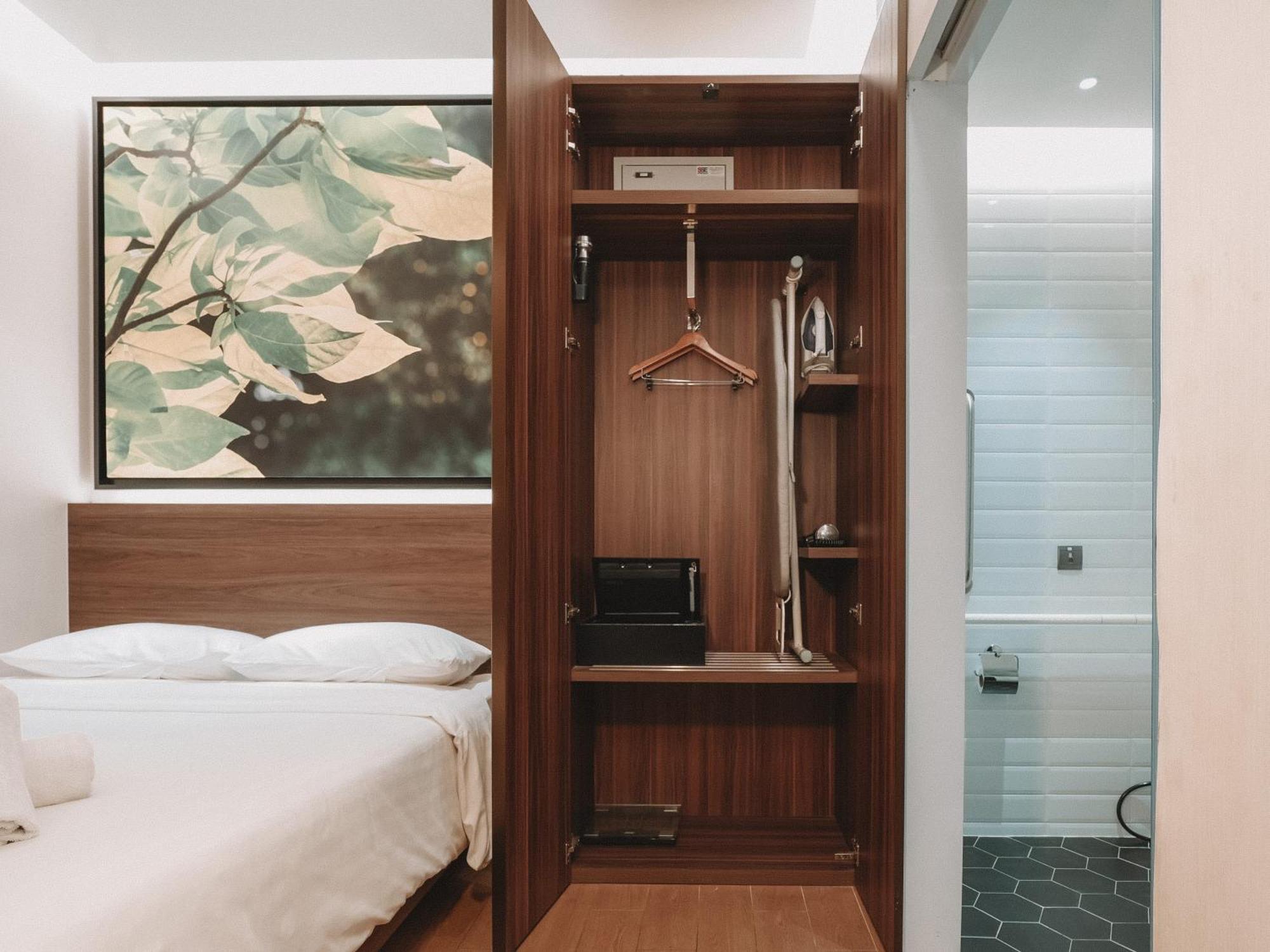A Bugis 3* Singapore