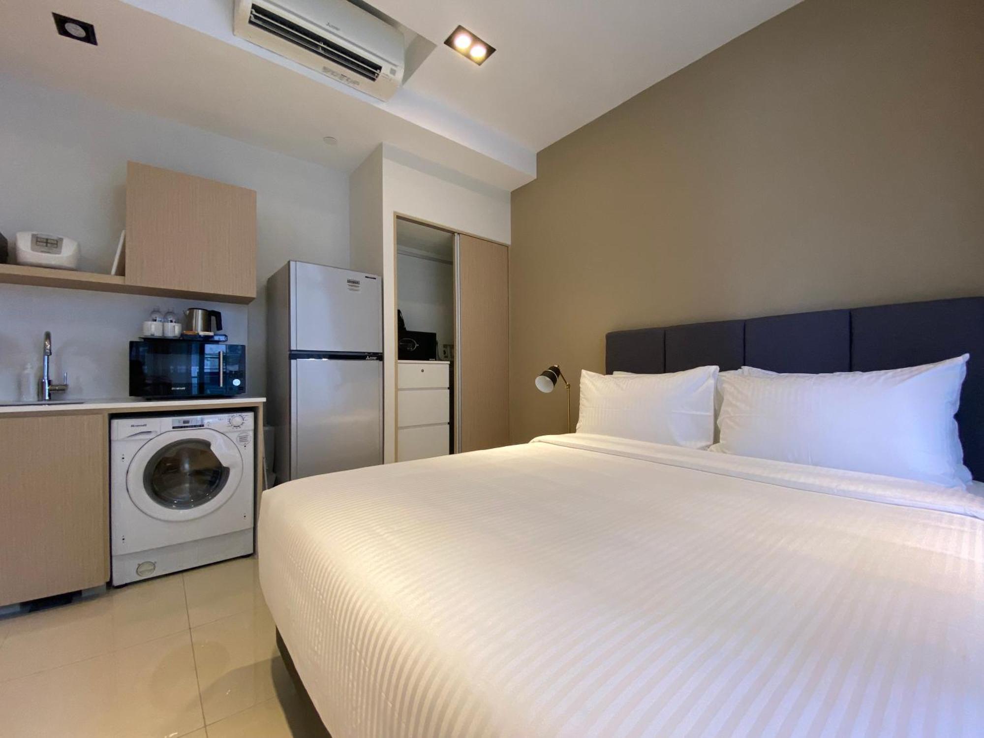 Aparthotel Momentus Novena 4*