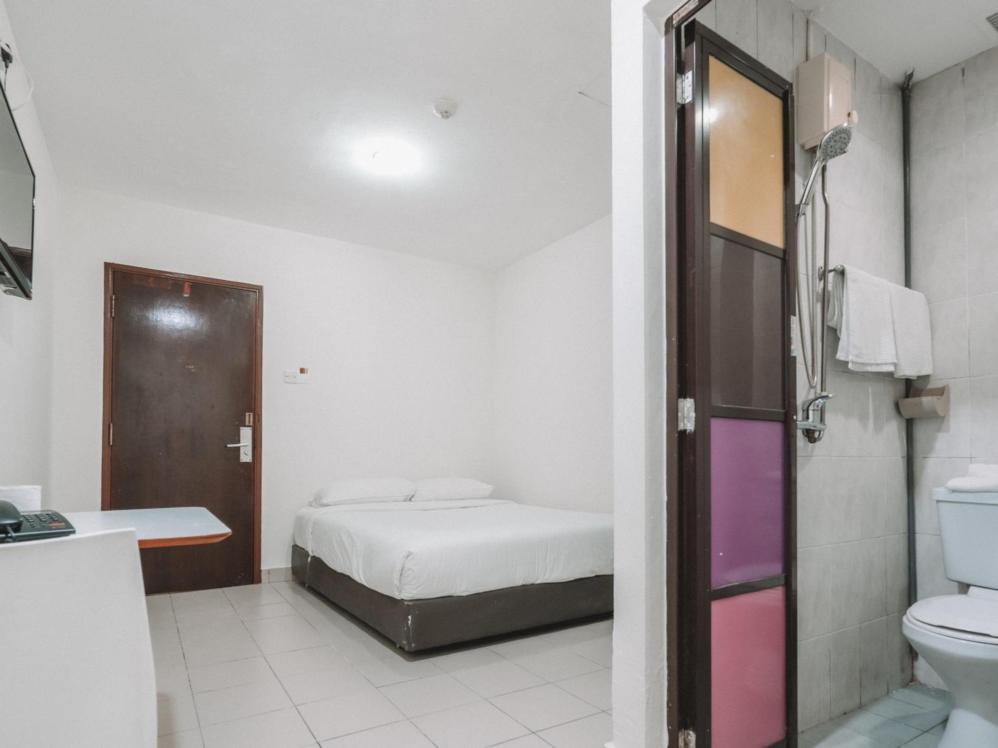 A Desker Hotel Singapore