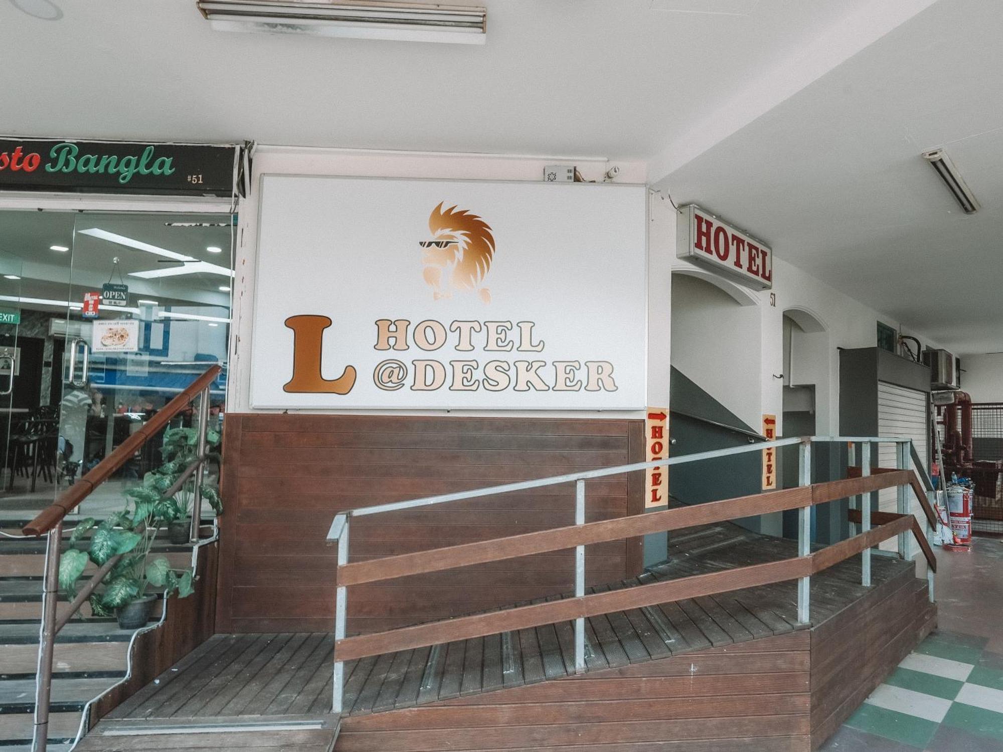 A Desker Hotel 3*