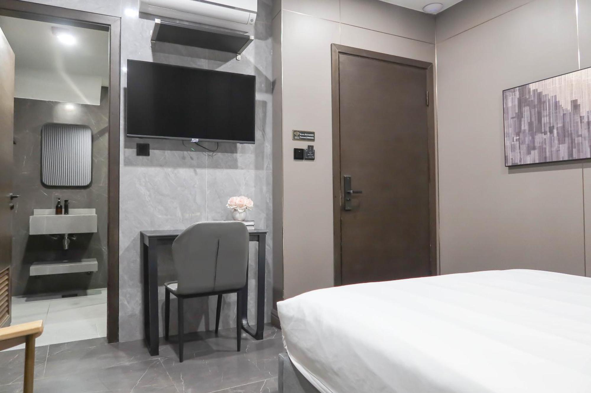 Apartment R Residences *