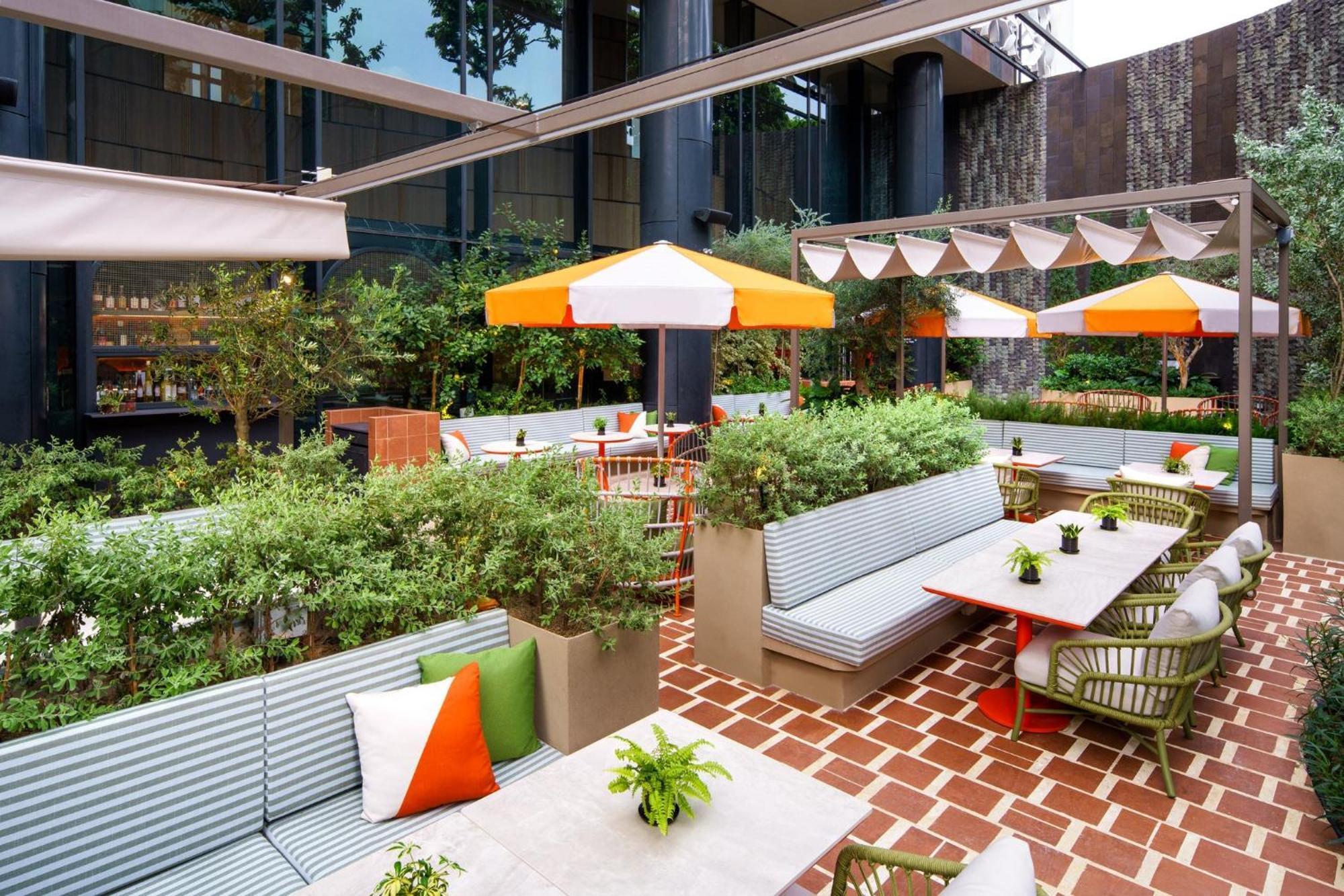 Crowne Plaza Changi Airport By Ihg 5* Singapore