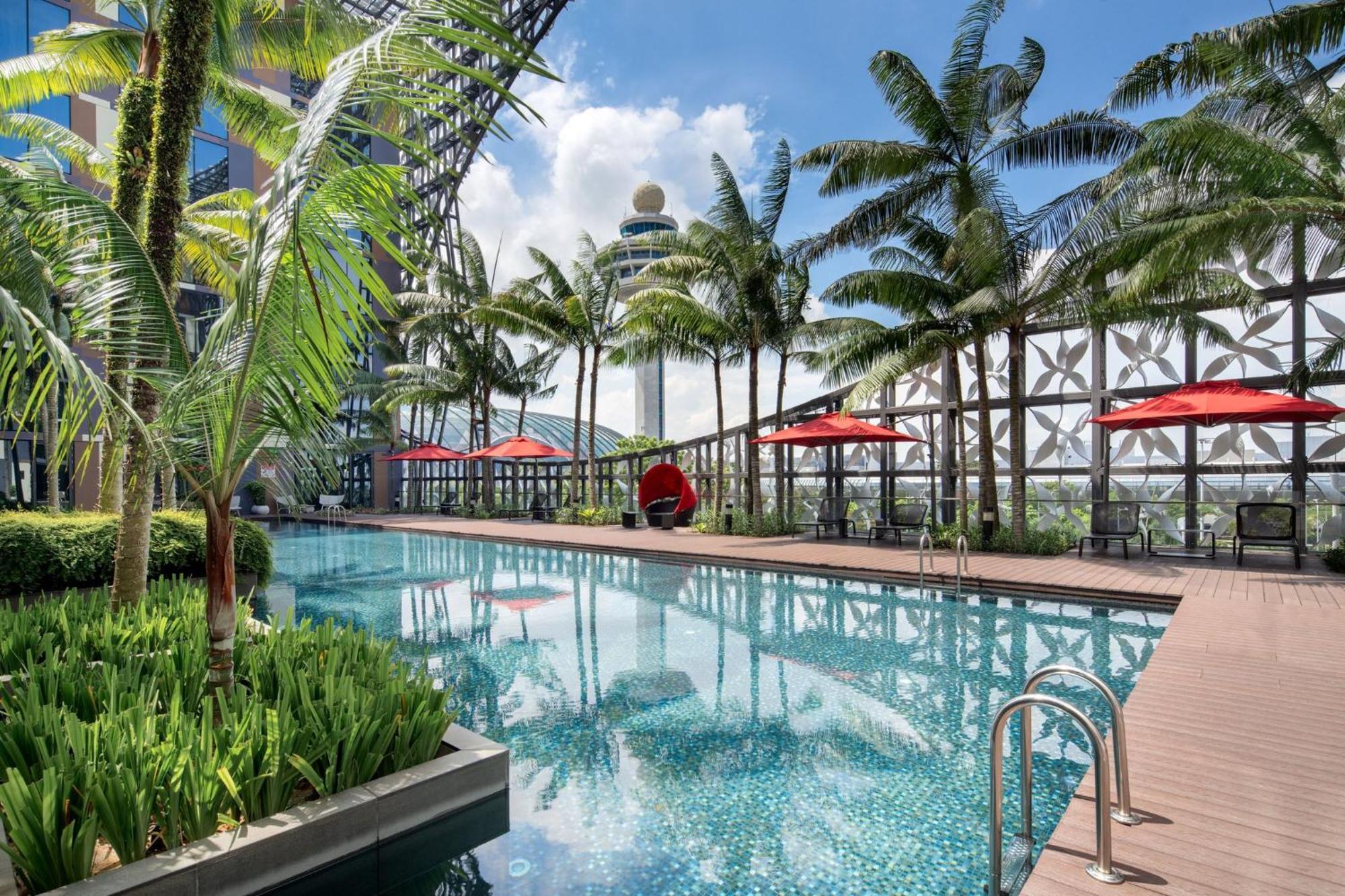 Hotel Crowne Plaza Changi Airport By Ihg 5*
