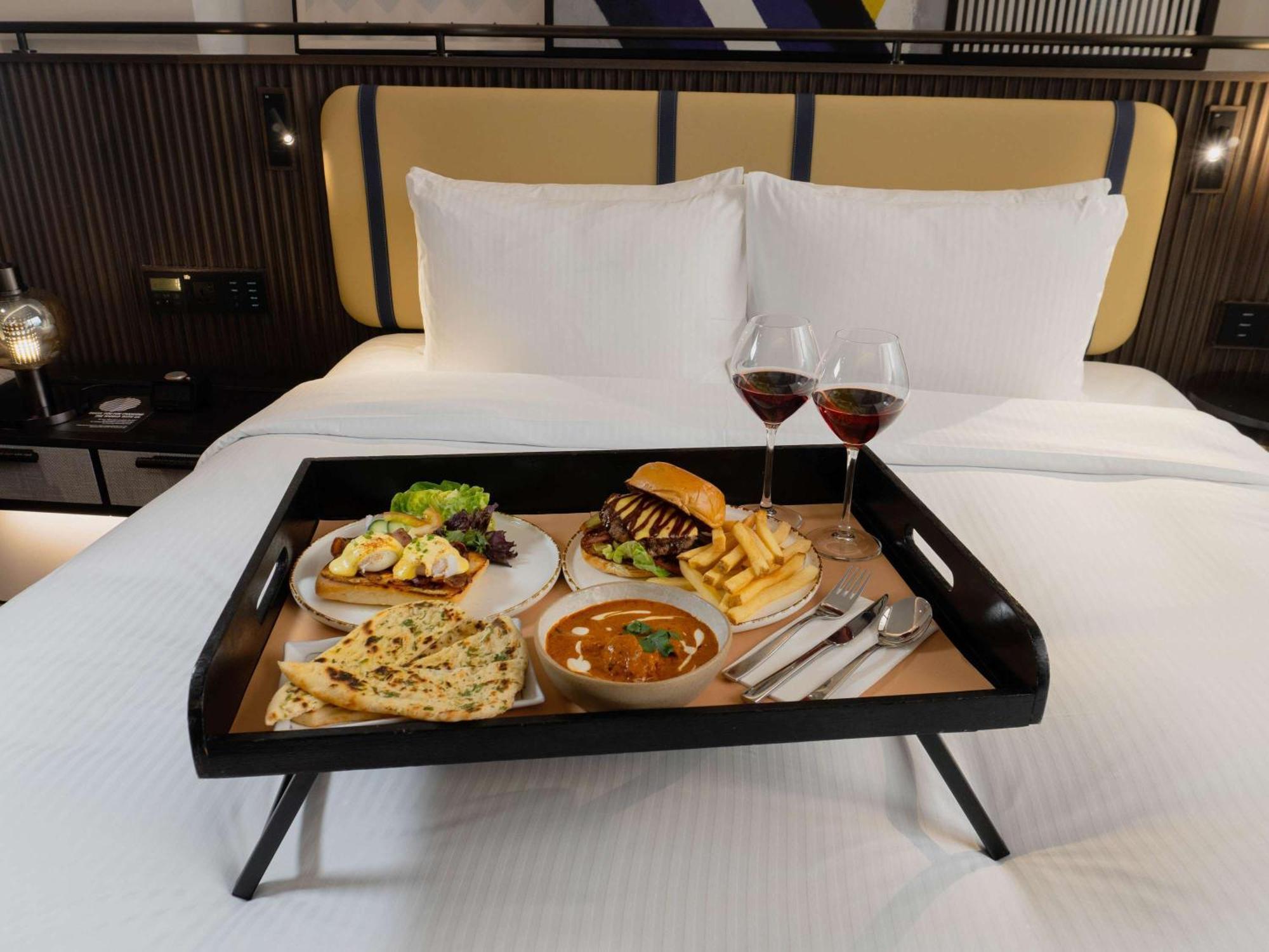 Pullman Orchard 5* Singapore