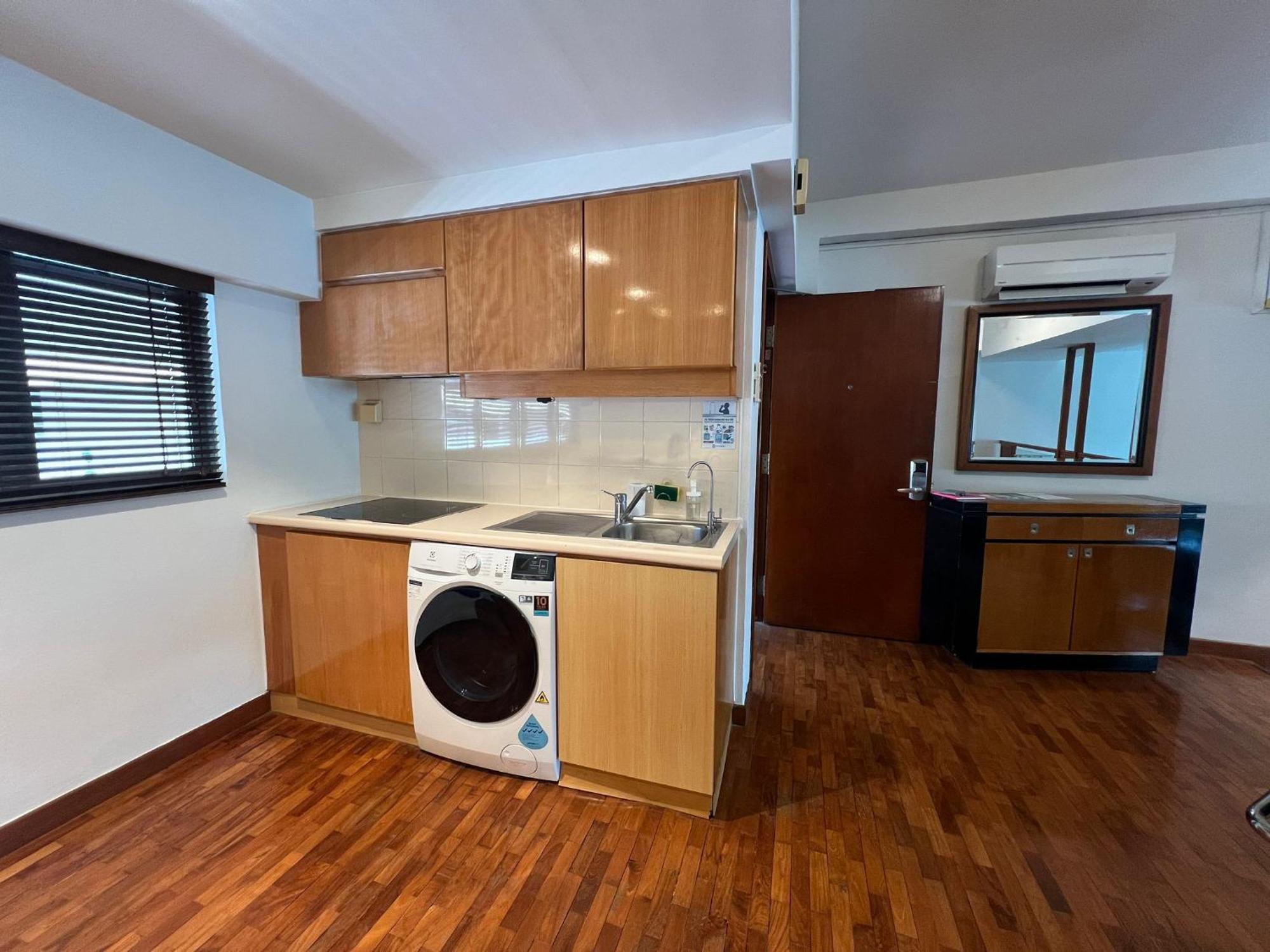Aparthotel Orchard Point Serviced 4*