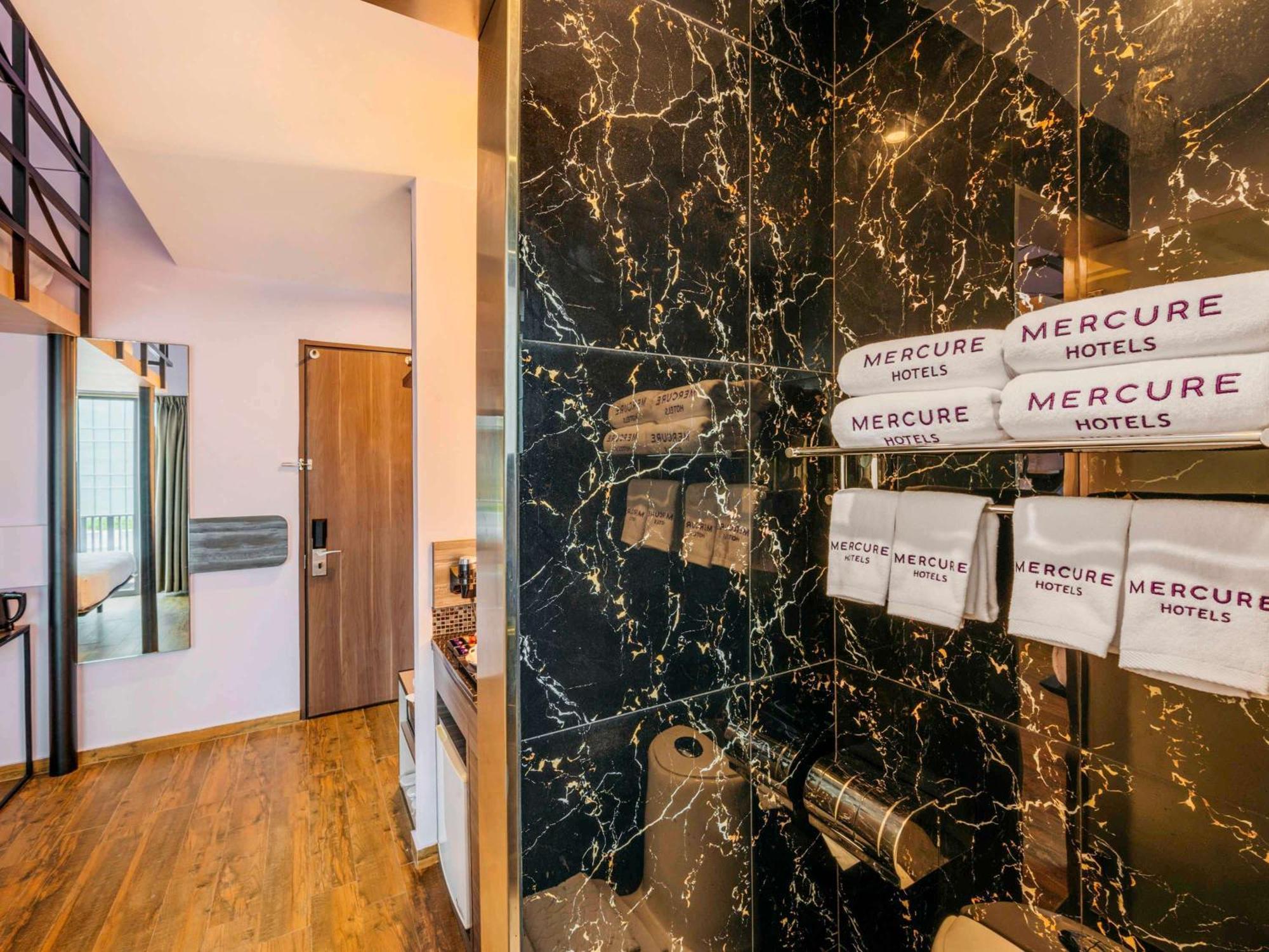 Mercure Tyrwhitt 4*