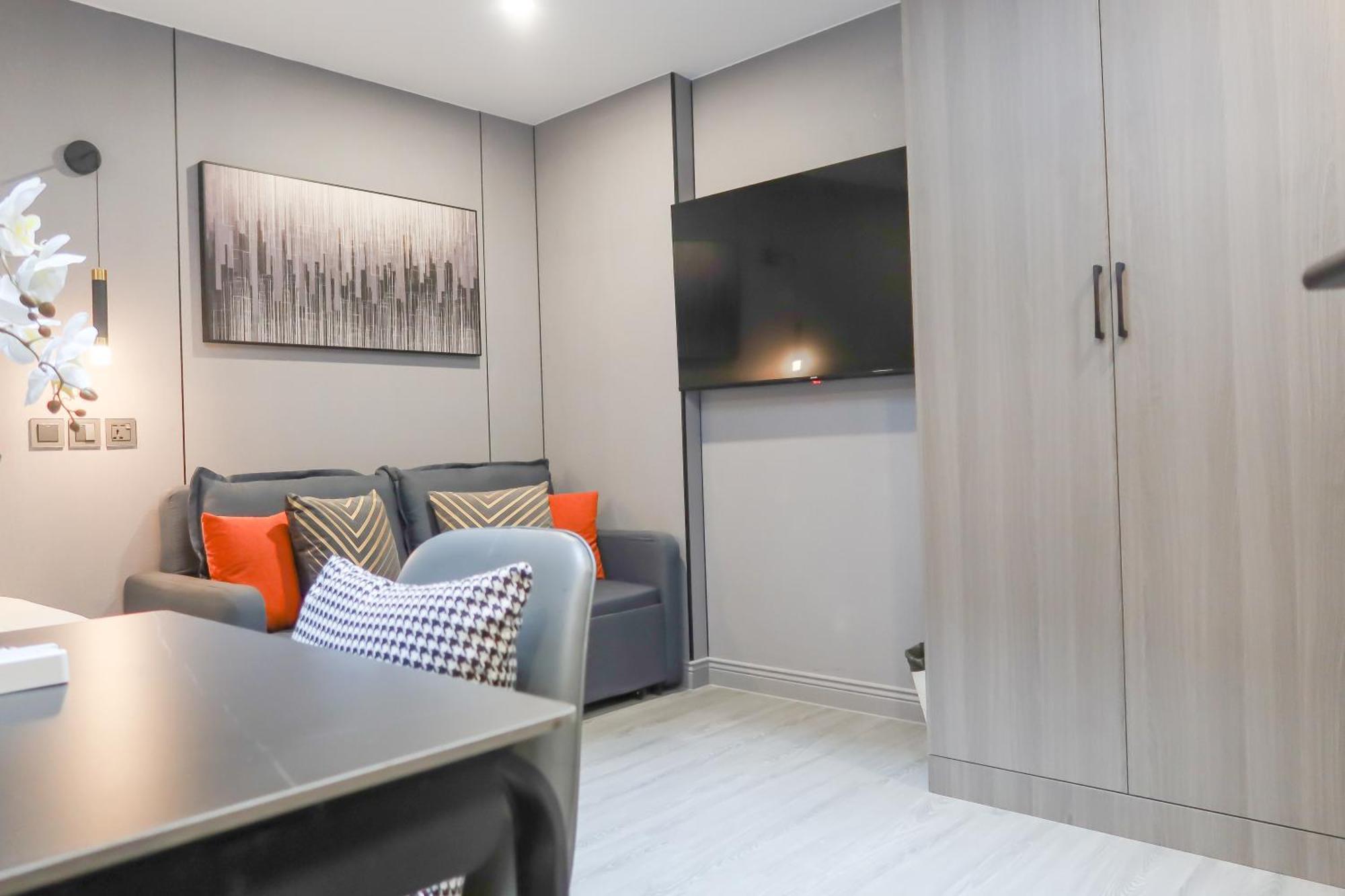 R Residences Singapore