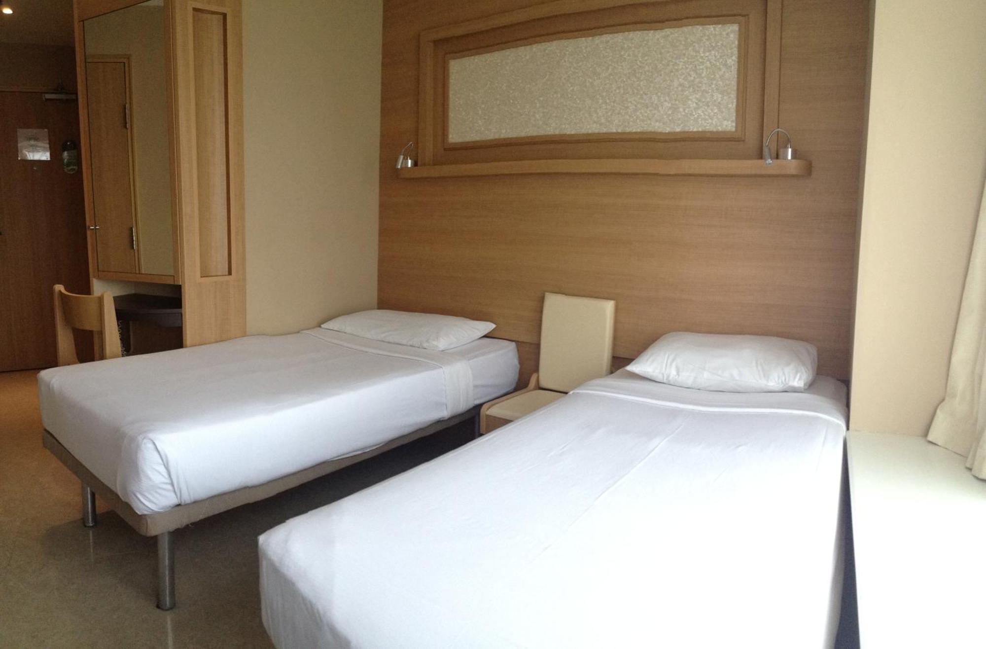 Robertson Quay 3*