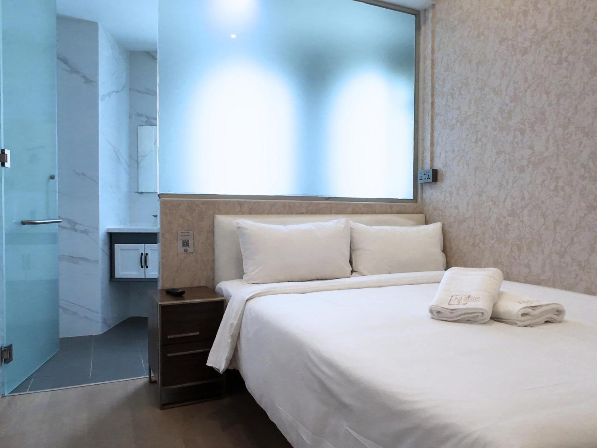 Kam Leng Singapore