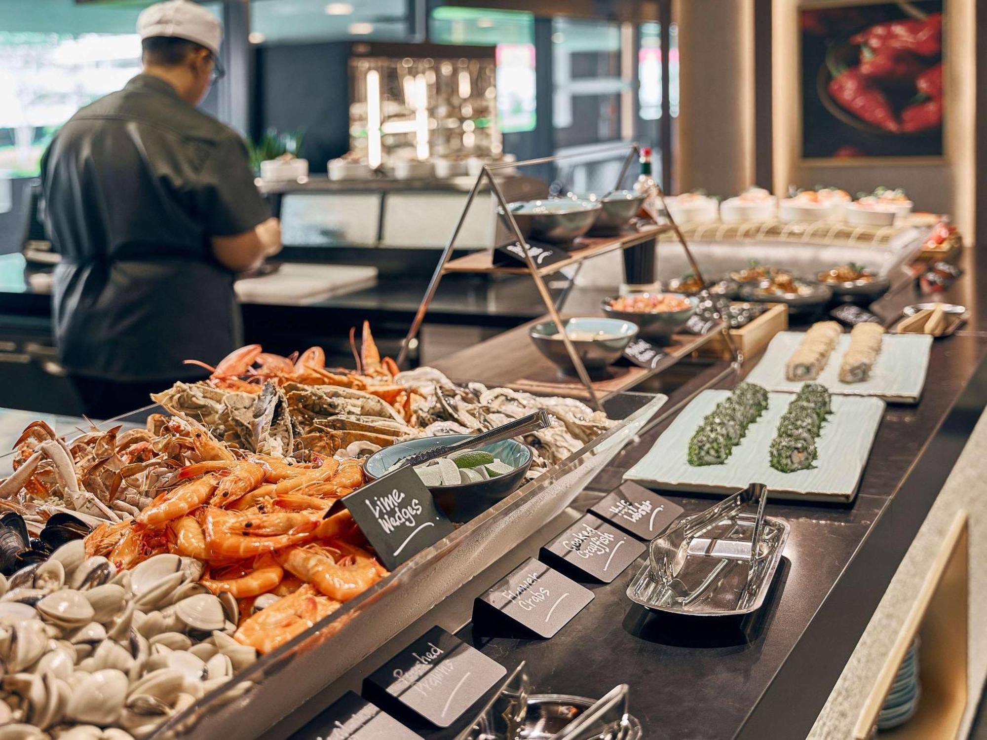 Hotel Mercure Icon Centre 4*