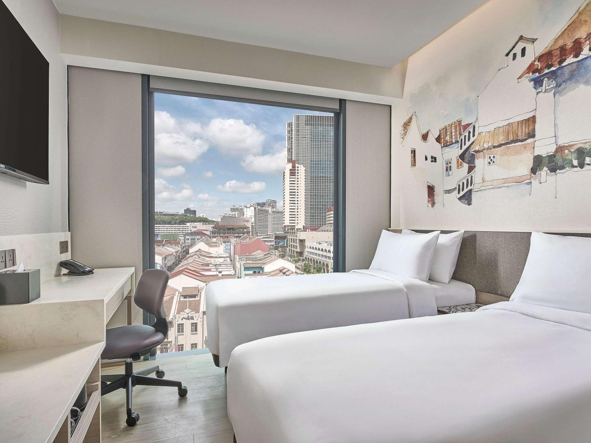 Hotel Mercure Icon Centre 4*