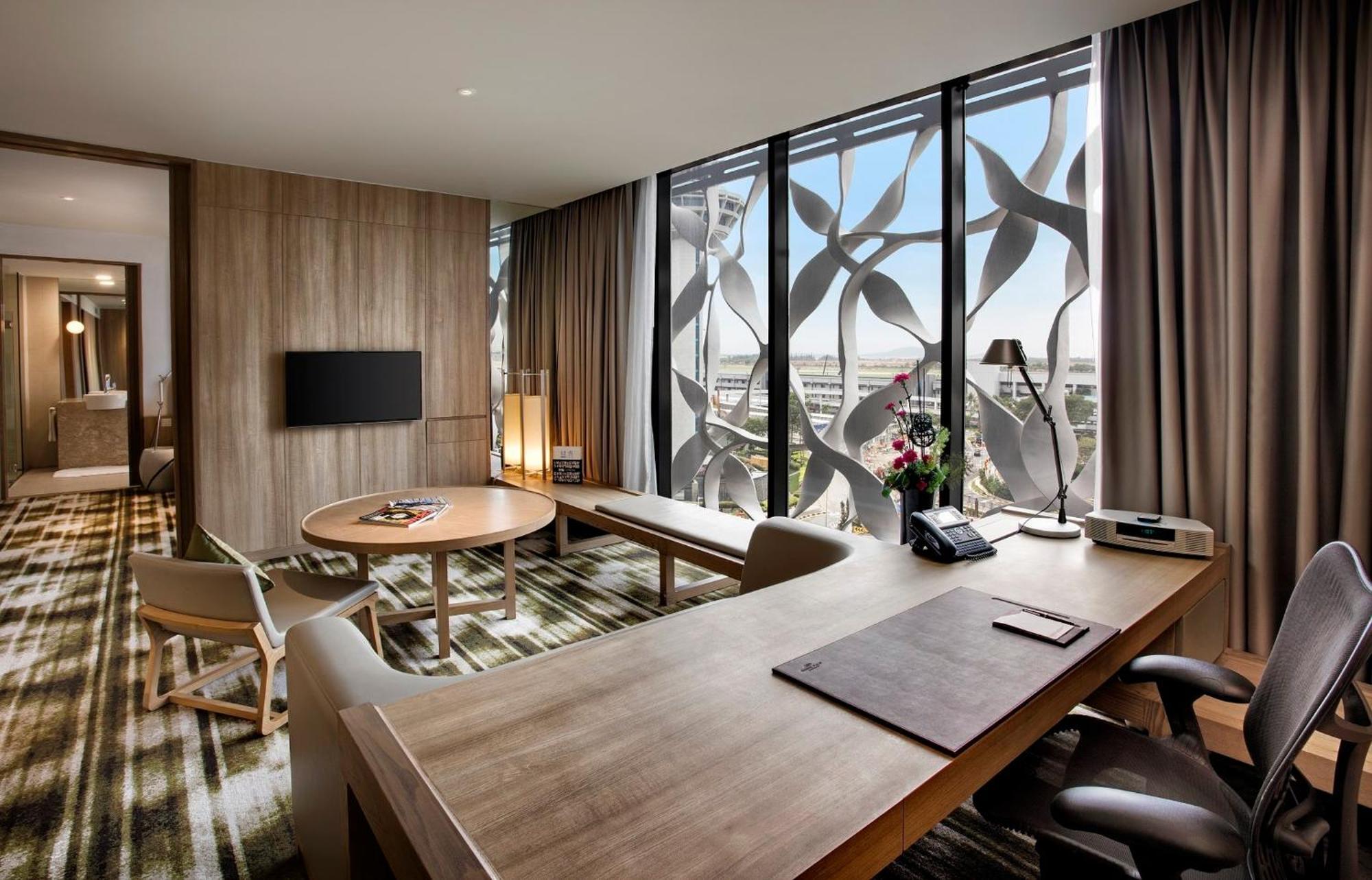 Crowne Plaza Changi Airport By Ihg 5* Singapore