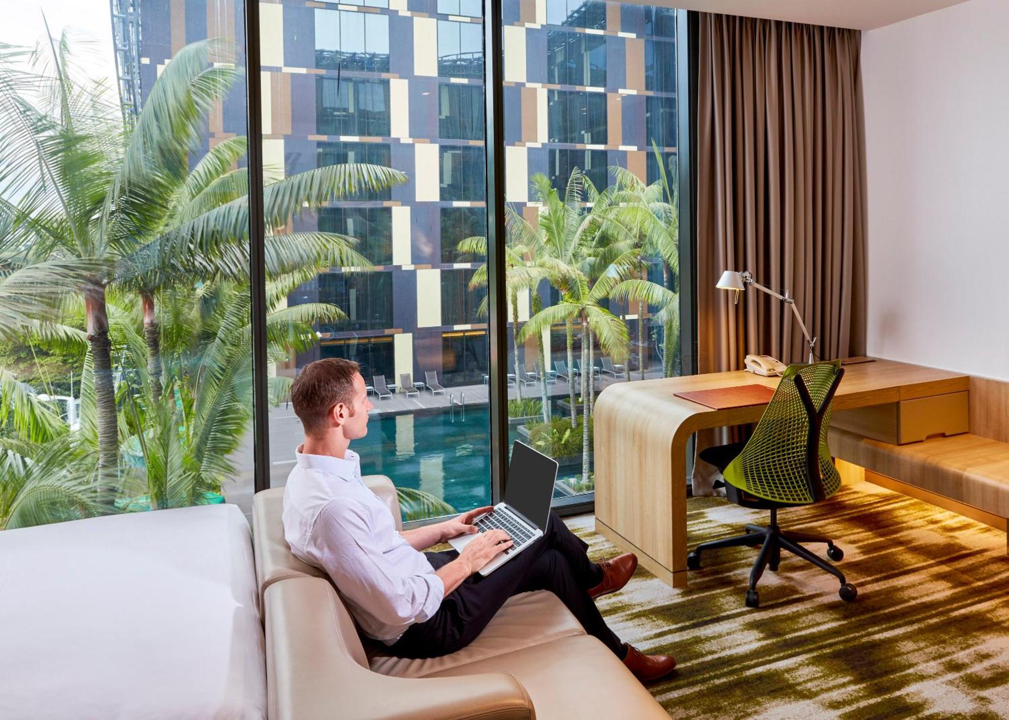 Crowne Plaza Changi Airport By Ihg Hotel Singapore