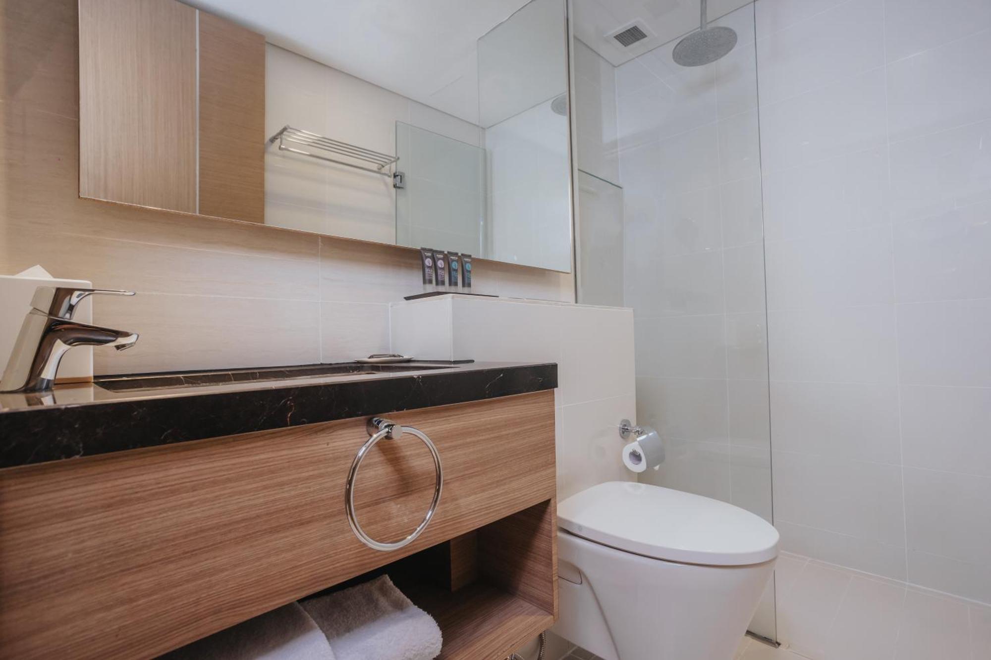 Novotel Living Orchard Aparthotel 4*