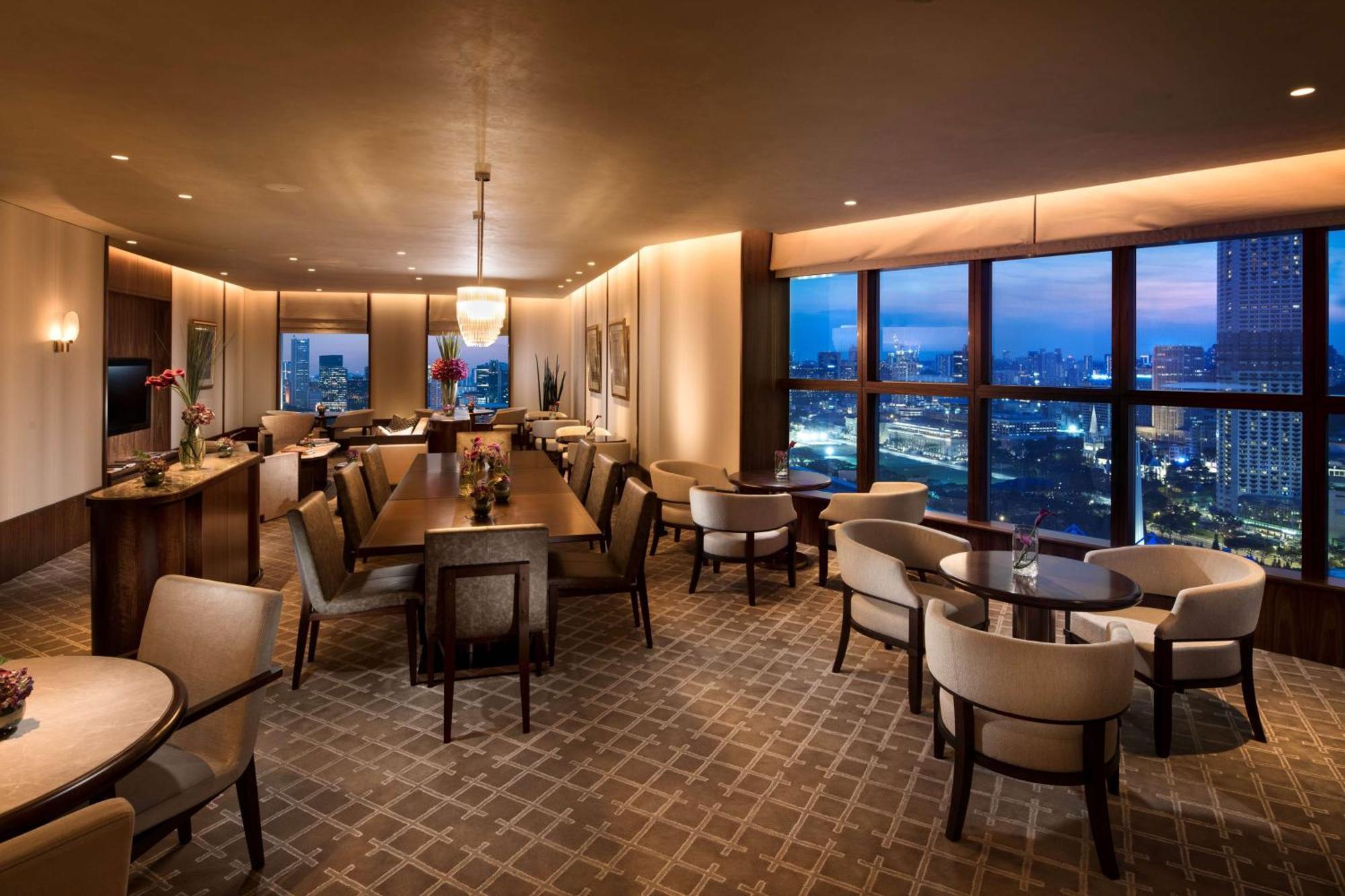 Conrad Marina Bay Hotel