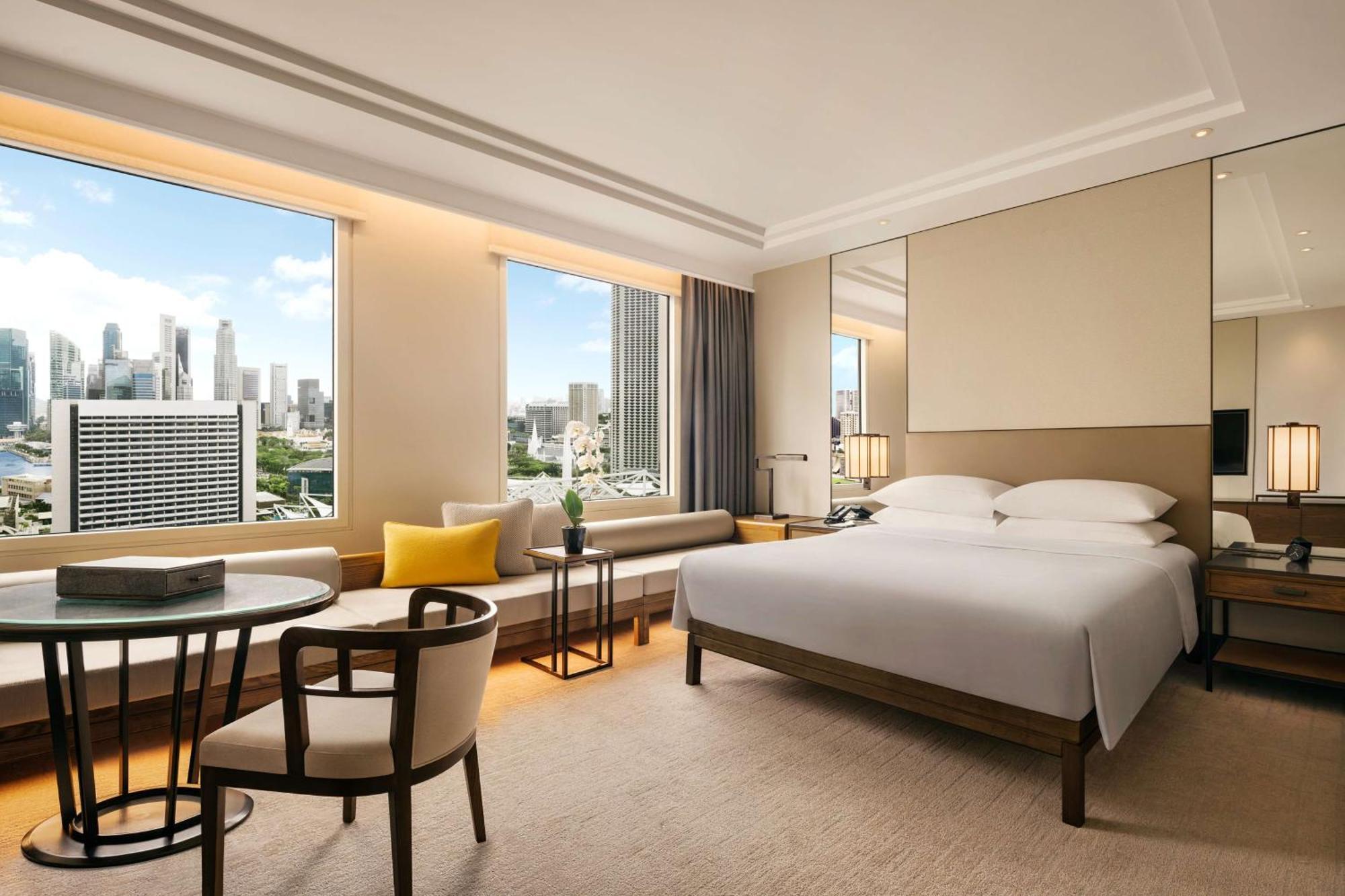 Hotel Conrad Marina Bay 5*