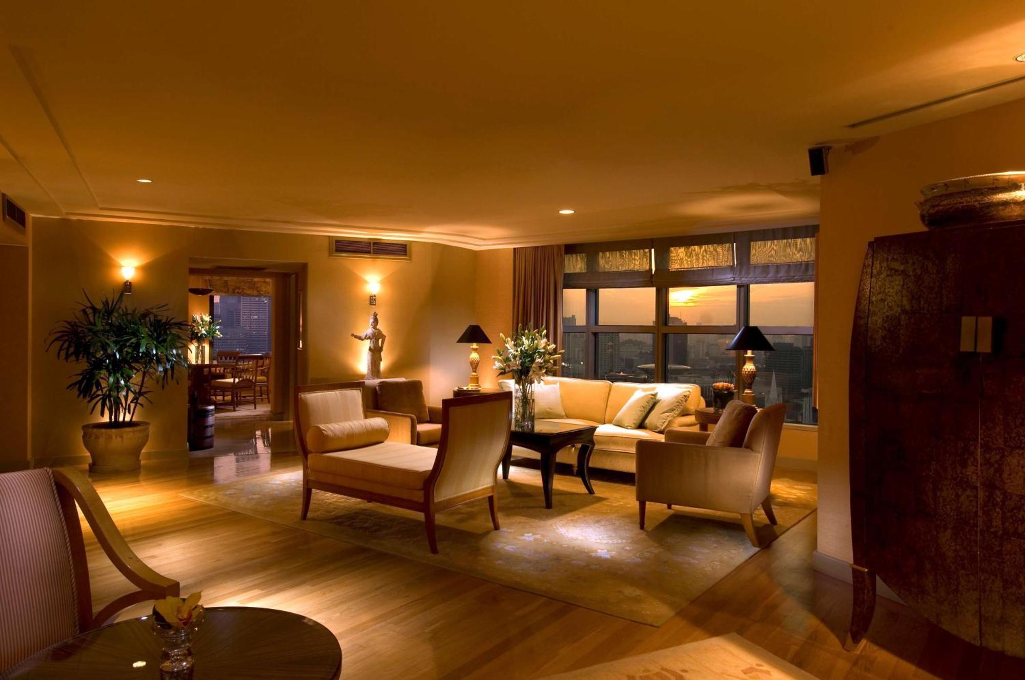 Conrad Marina Bay Hotel 5*