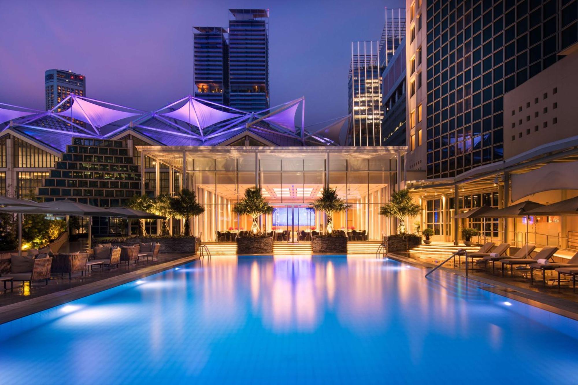 Conrad Marina Bay Hotel 5*