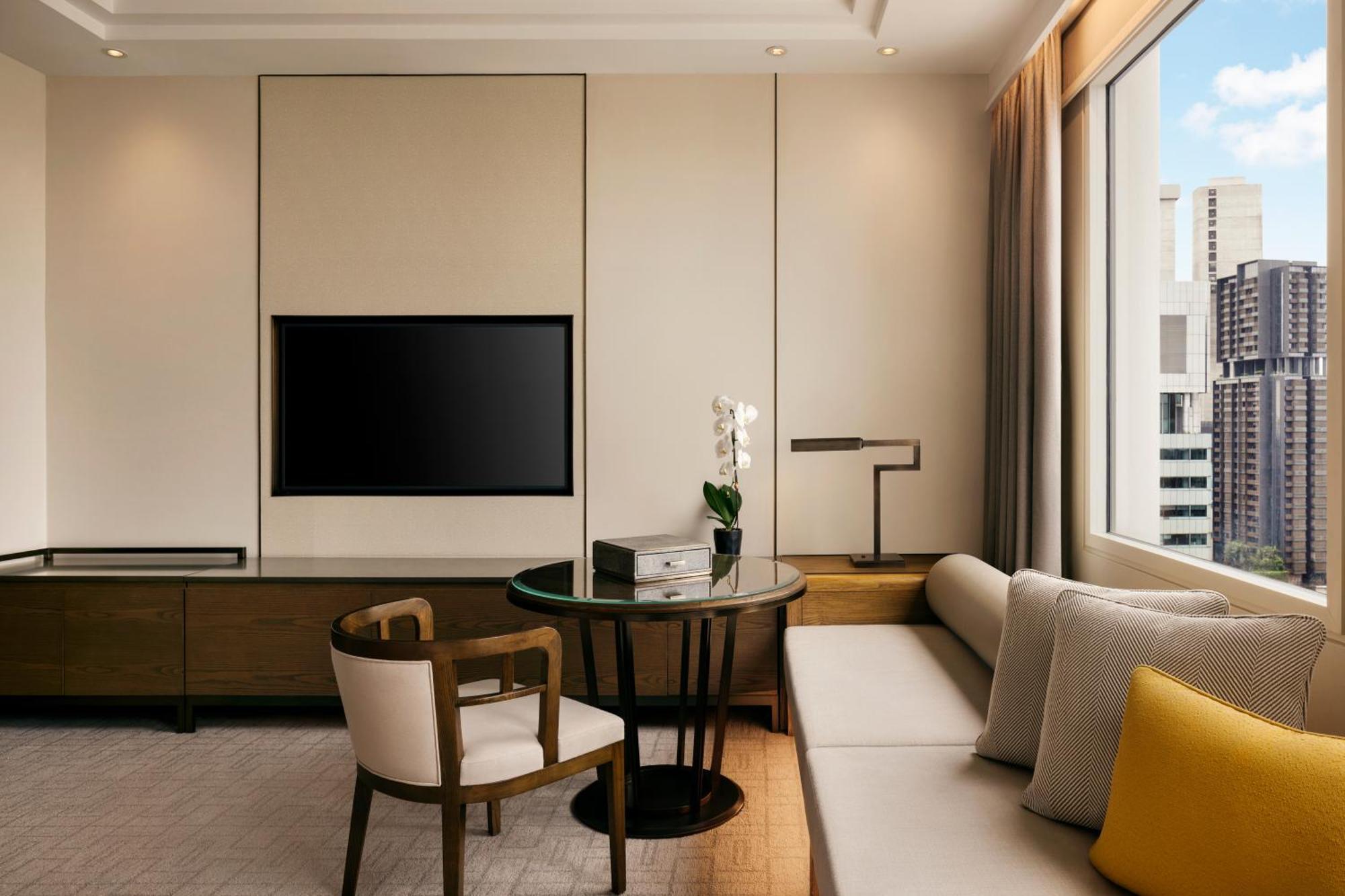 Conrad Marina Bay Hotel