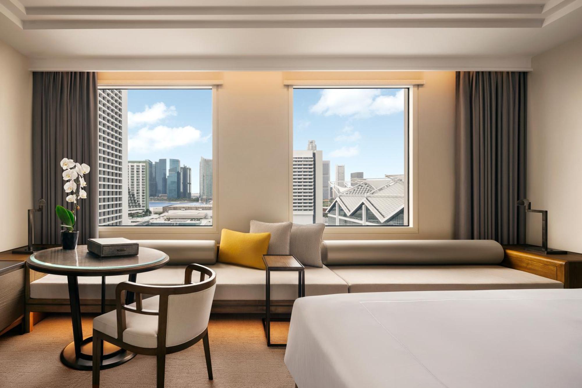 Conrad Marina Bay 5*