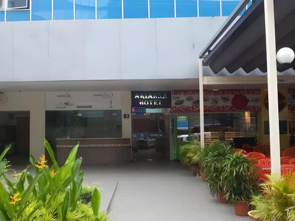 Hotel Arianna Singapore
