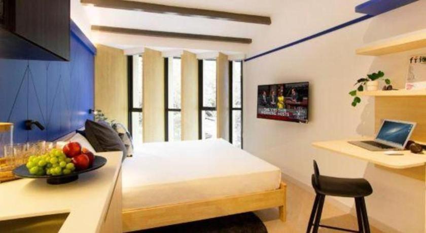Coliwoo Keppel Serviced 3*