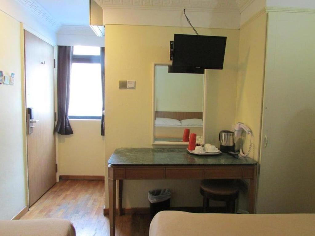 Arianna Hotel 2*