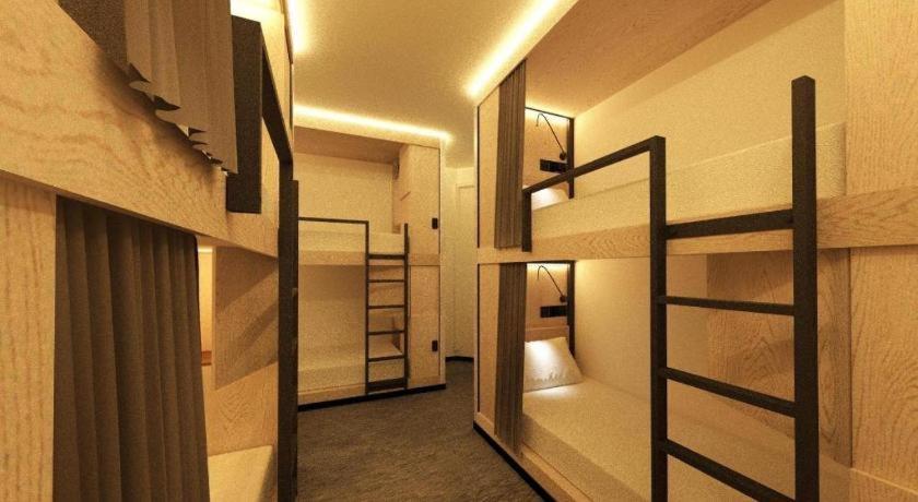 Capsule@hive Bugis Hostel Singapore