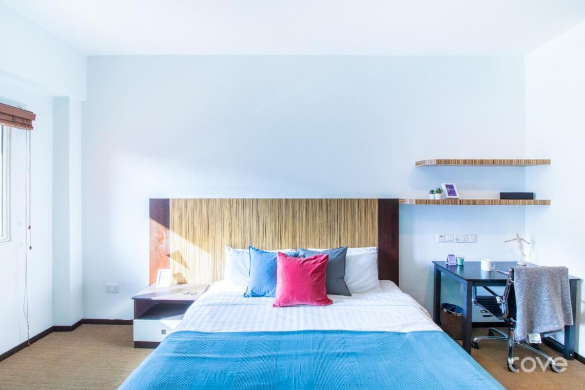 Apartment Cove D'arena Singapore
