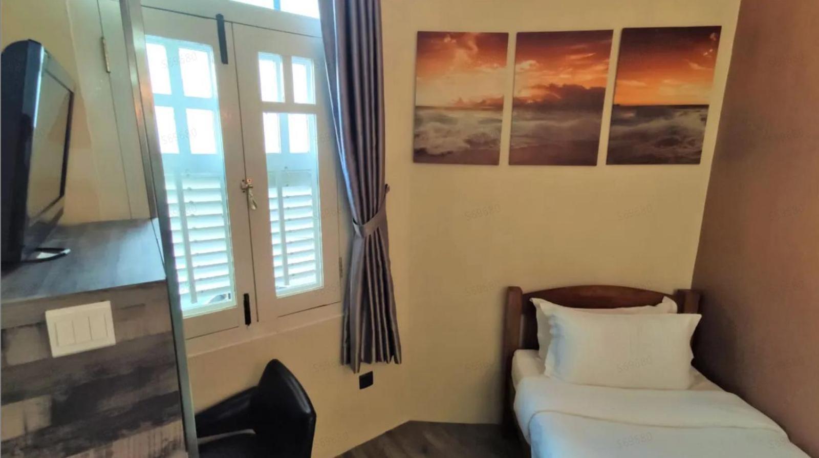 1929 - Newly Renovated 3* Singapore