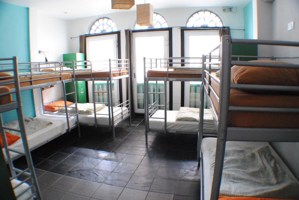 Royal Lodge @ Pagoda Street Hostel Singapore