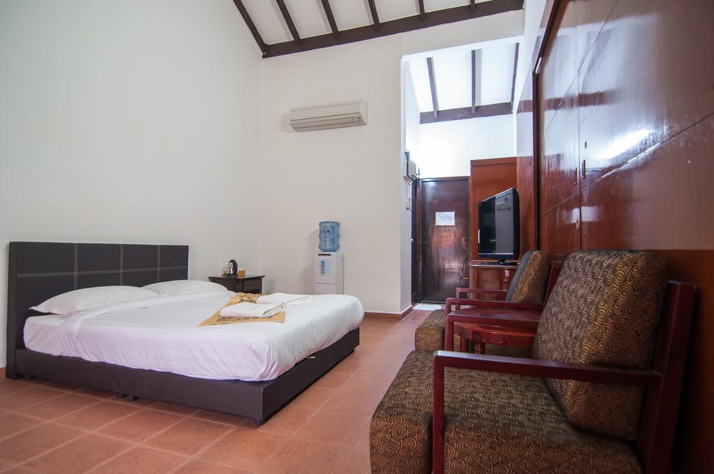 Chalet Cherryloft Resorts