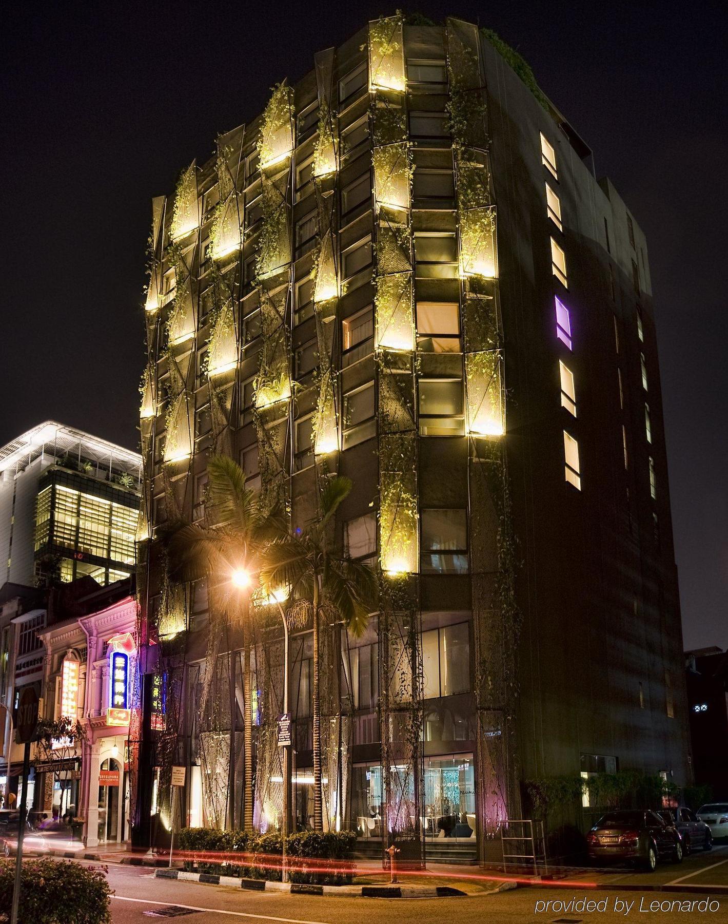Hotel Naumi Singapore
