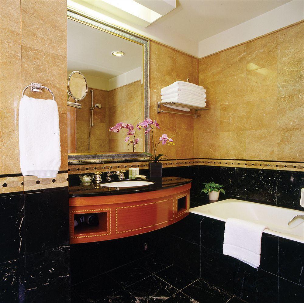 Orchard Parksuites By Far East Hospitality Aparthotel