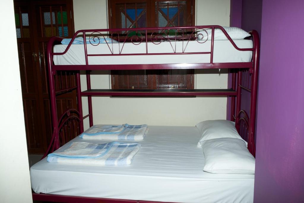 Hostel Mitraa