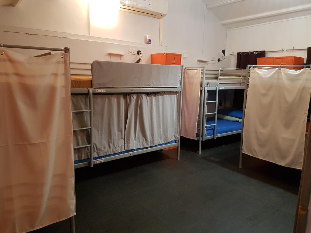 Royal Lodge @ Pagoda Street Hostel Singapore