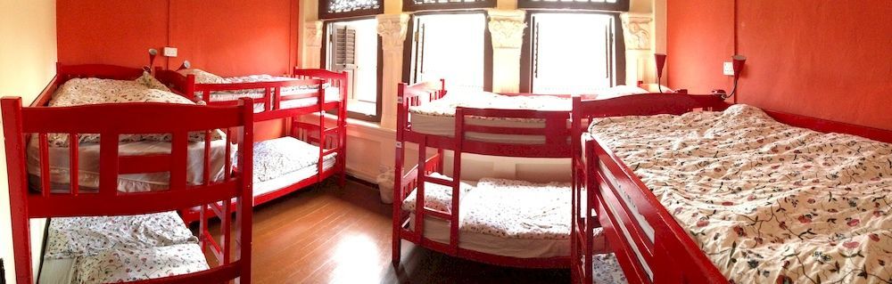 Capsule hotel Cube Boutique Capsule Hotel At Kampong Glam 2*