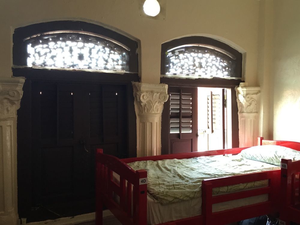Cube Boutique Capsule Hotel At Kampong Glam